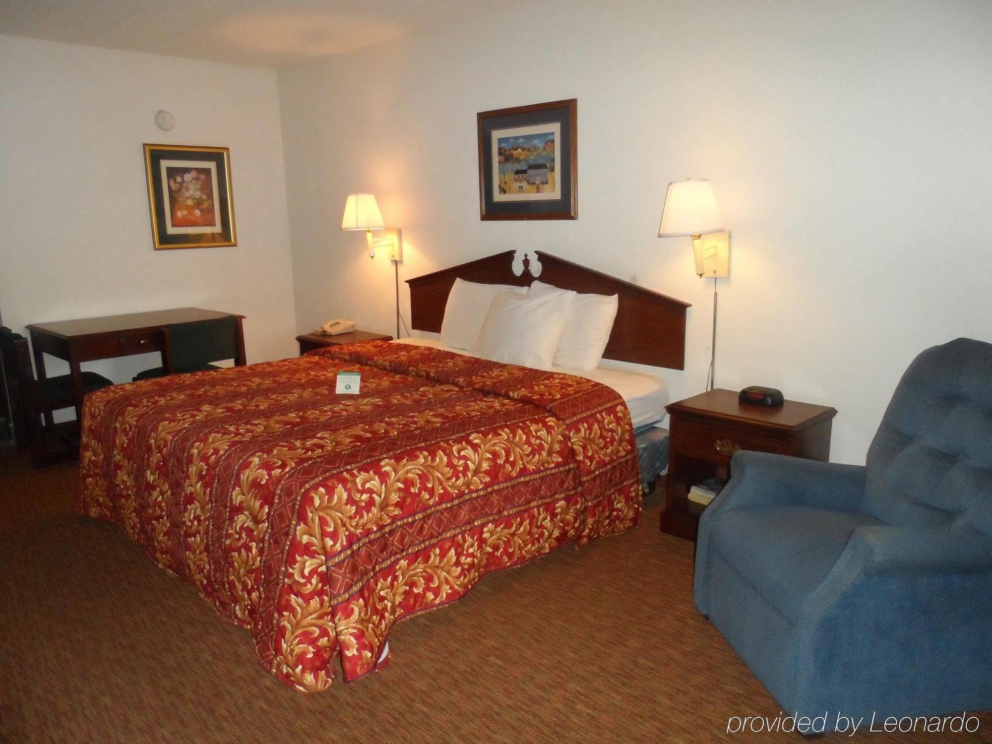 Econo Lodge At Nasa Webster Esterno foto